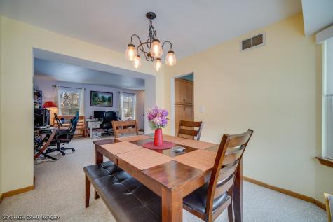 1465 Bridgeport Lane Aurora IL 60504