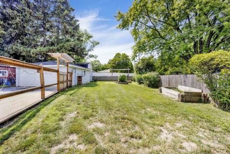 340 South Lodge Lane Lombard IL 60148