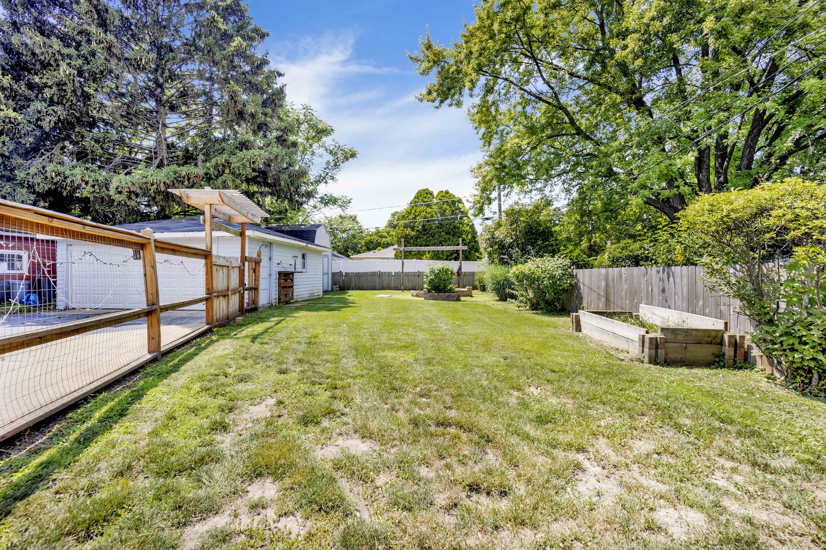 340 South Lodge Lane Lombard IL 60148