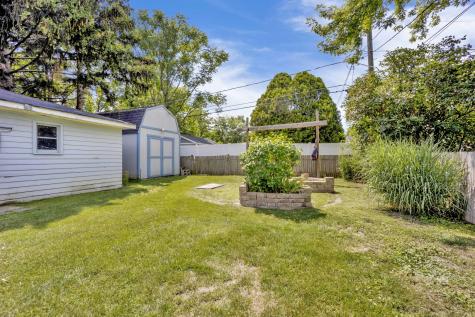 340 South Lodge Lane Lombard IL 60148
