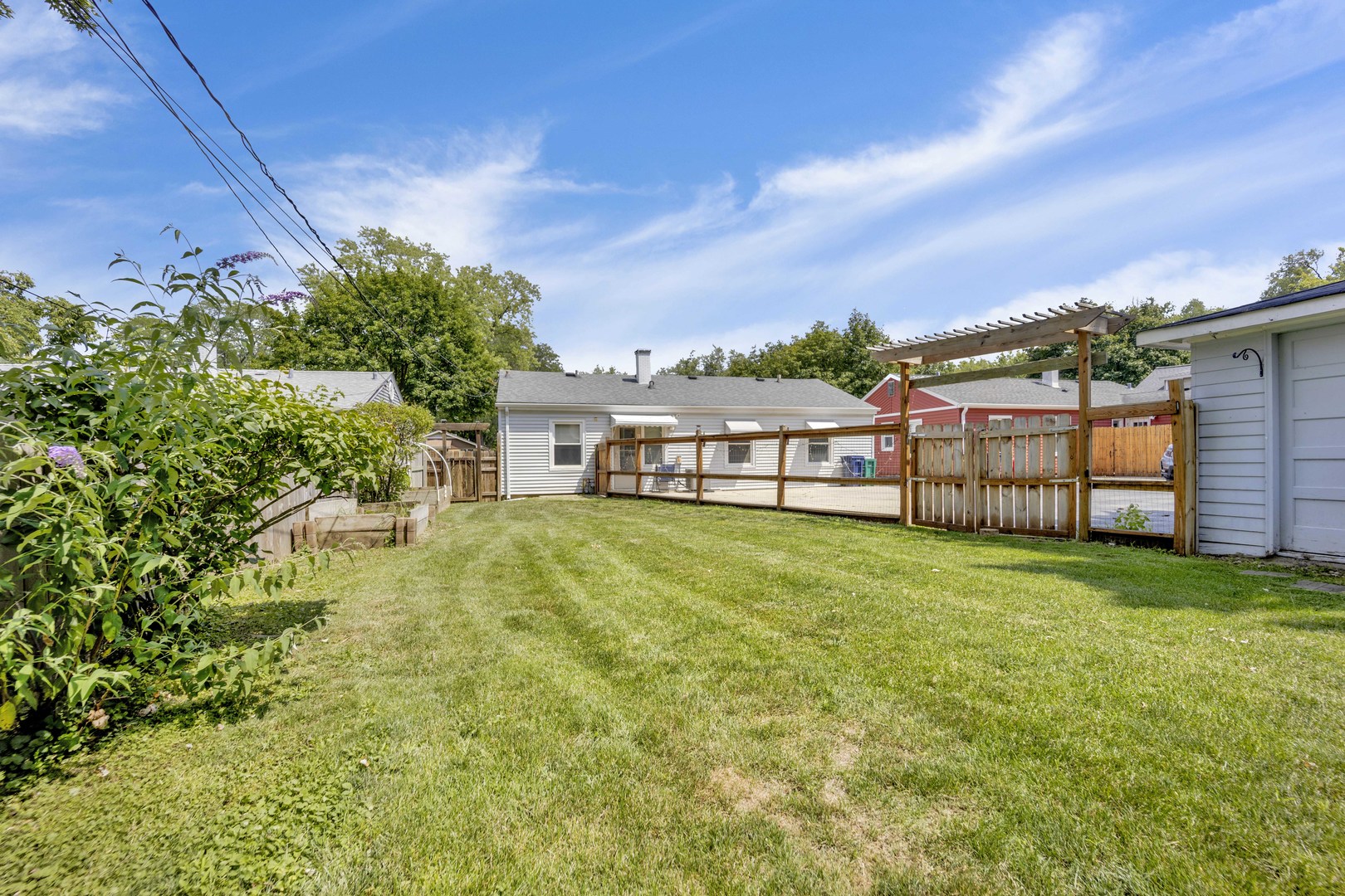 340 South Lodge Lane Lombard IL 60148