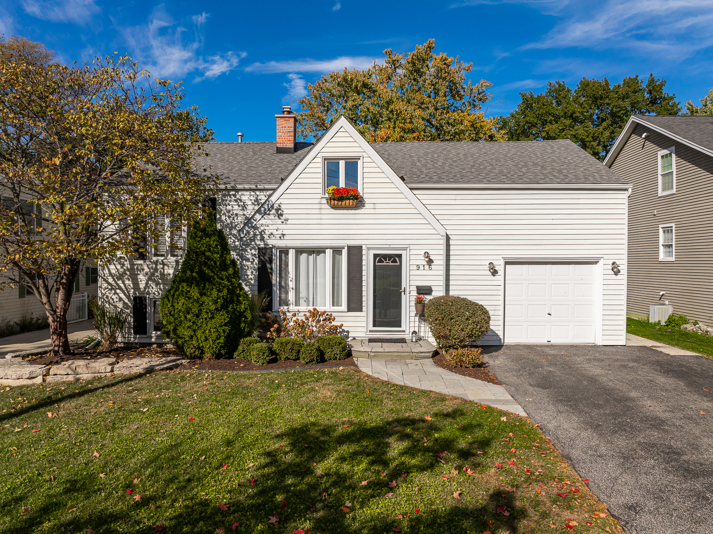 916 Grant Street Downers Grove IL 60515