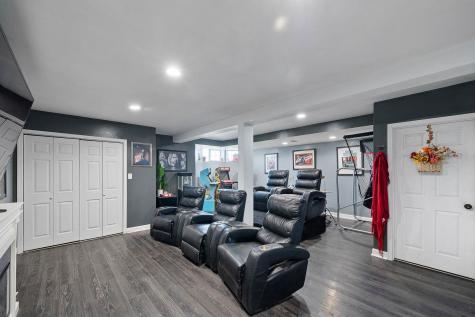 370 Sunset Boulevard Beecher IL 60401