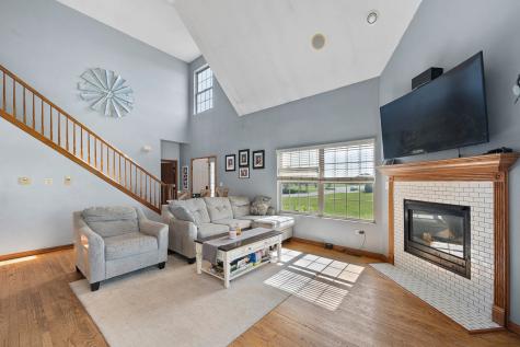 370 Sunset Boulevard Beecher IL 60401