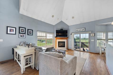 370 Sunset Boulevard Beecher IL 60401