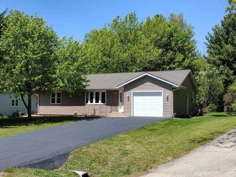 216 Bounty Drive NE Poplar Grove IL 61065
