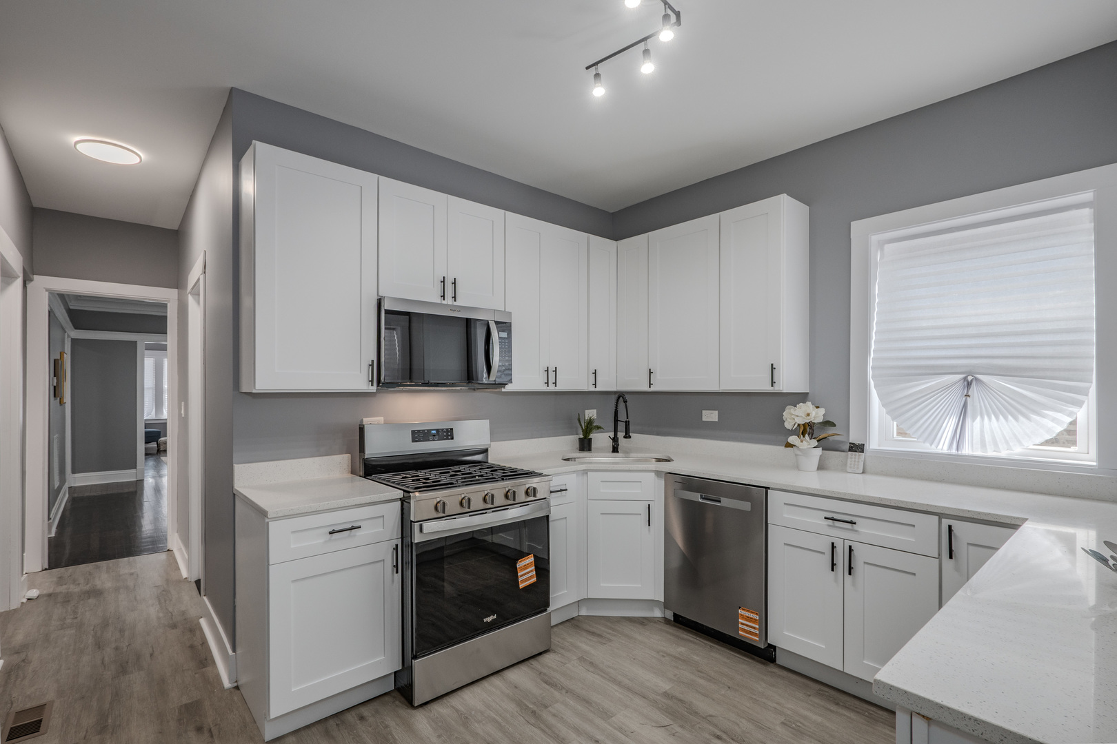 7832 South Eberhart Avenue Chicago IL 60619