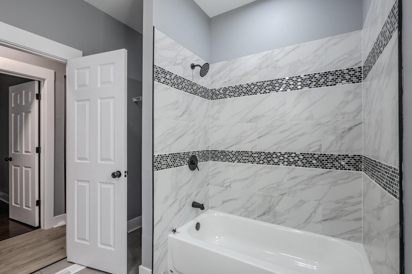 7832 South Eberhart Avenue Chicago IL 60619