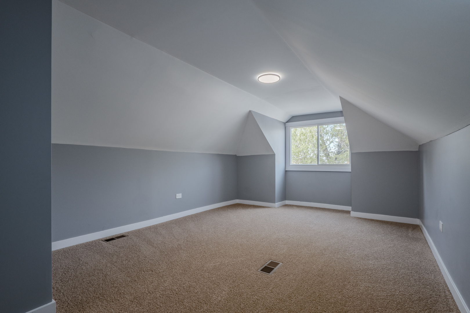 7832 South Eberhart Avenue Chicago IL 60619