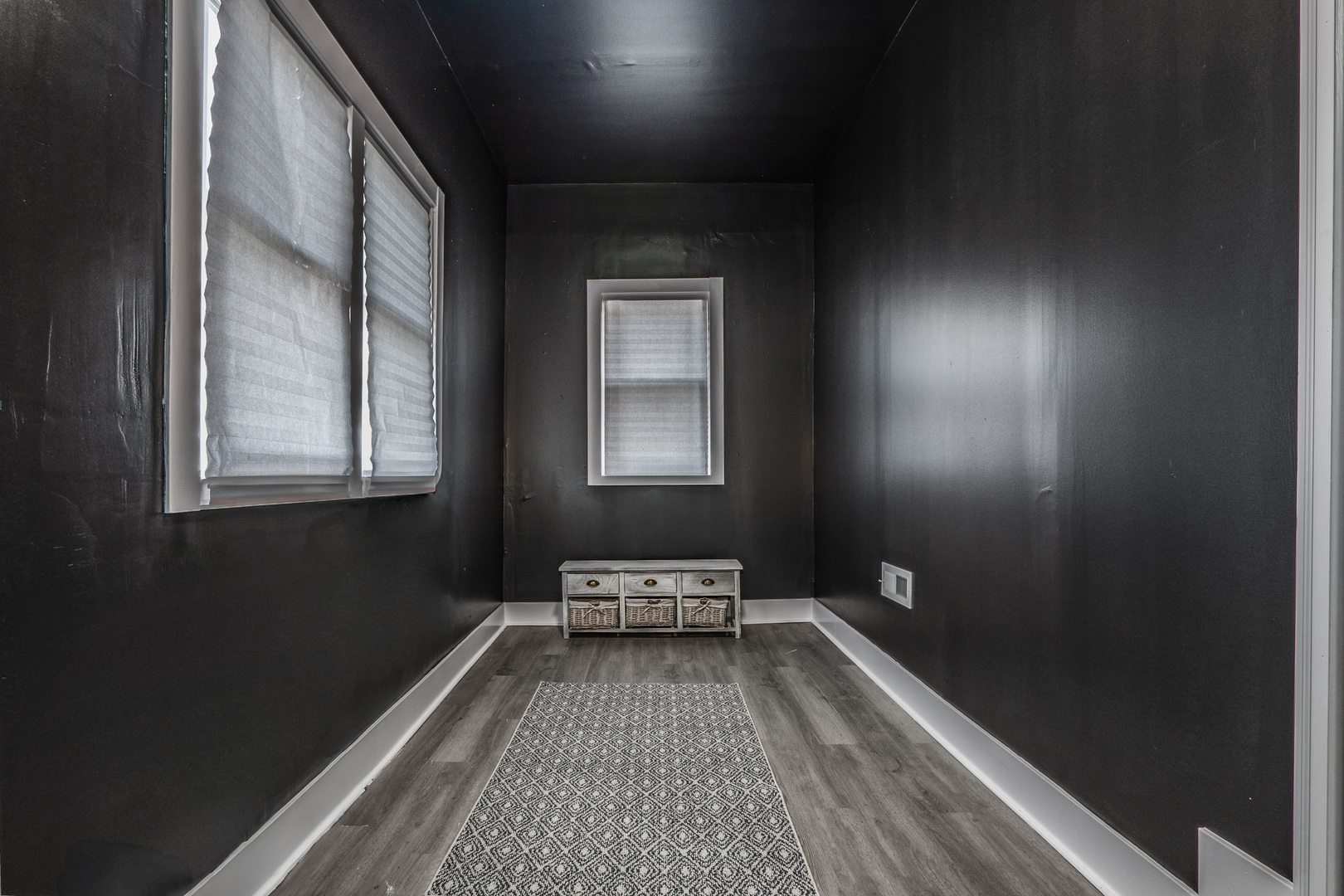 7832 South Eberhart Avenue Chicago IL 60619