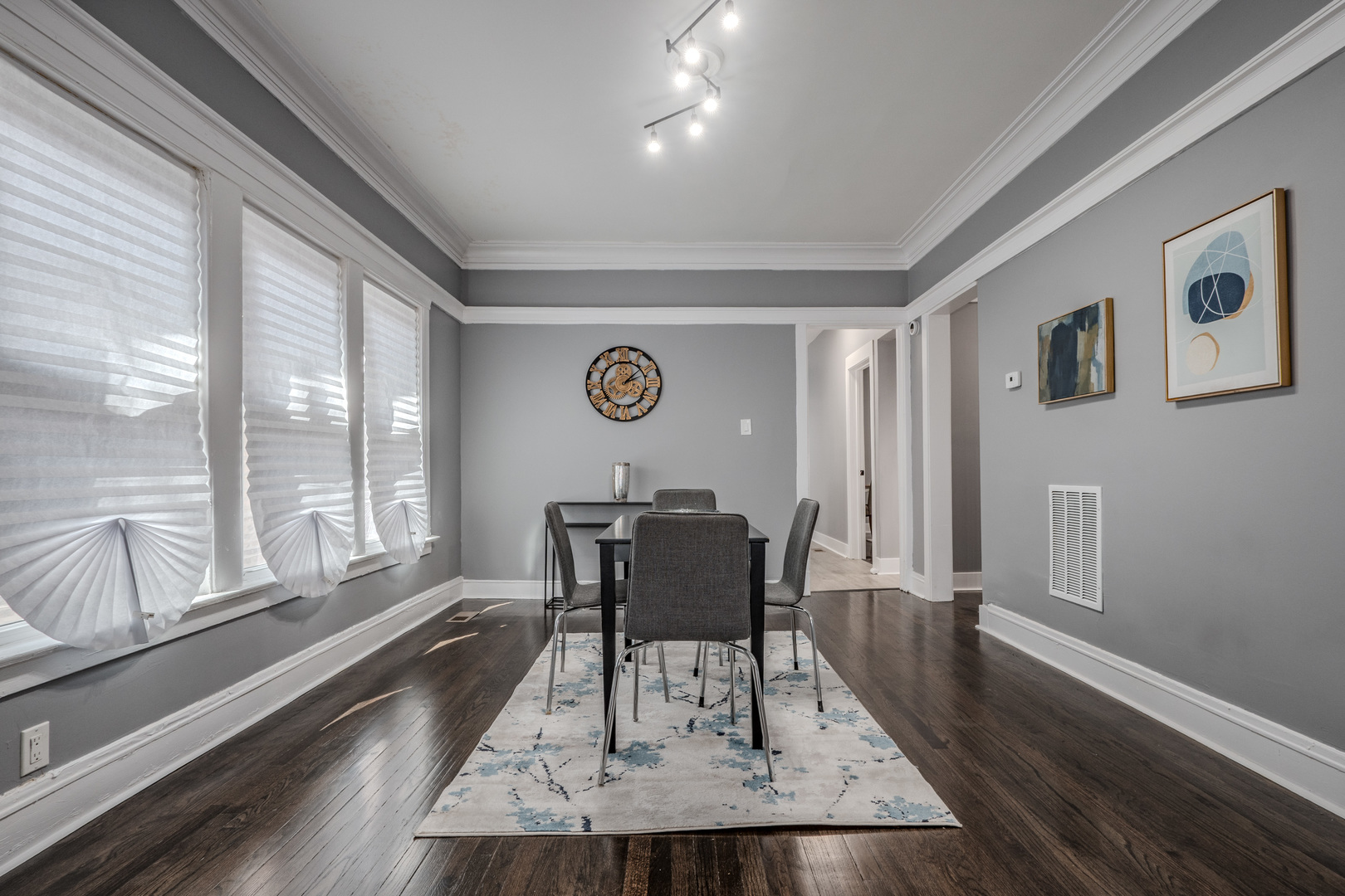 7832 South Eberhart Avenue Chicago IL 60619