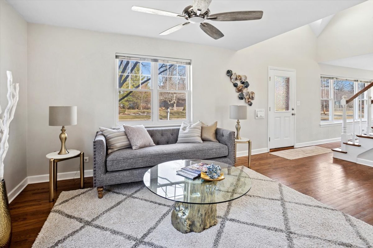 701 Willis Street Glen Ellyn IL 60137