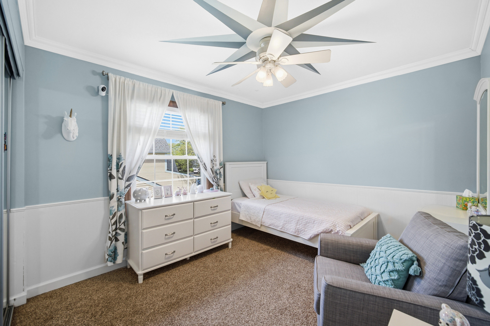 1188 Brookstone Drive Carol Stream IL 60188