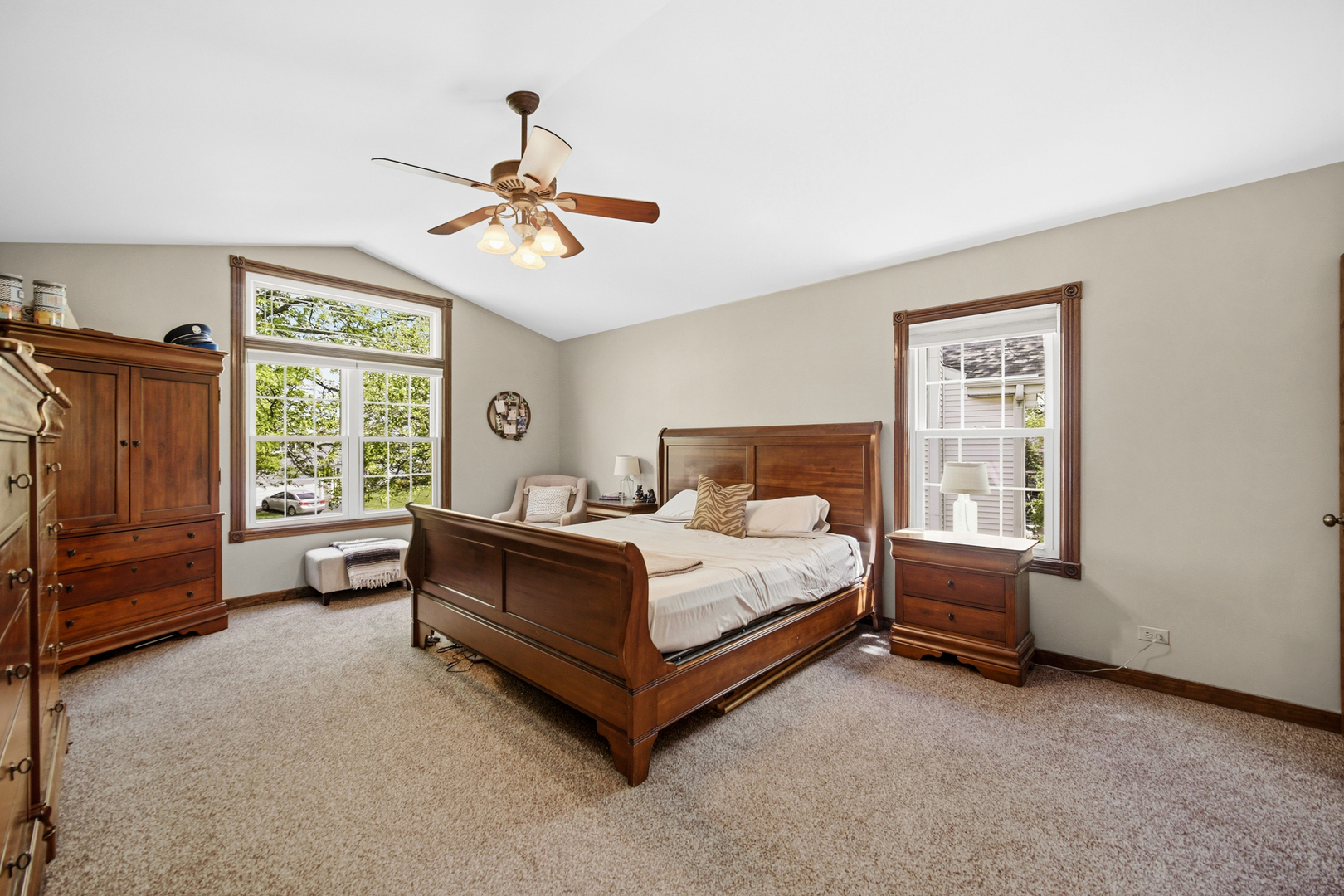 1188 Brookstone Drive Carol Stream IL 60188