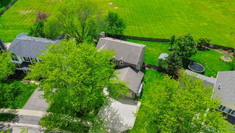 1188 Brookstone Drive Carol Stream IL 60188