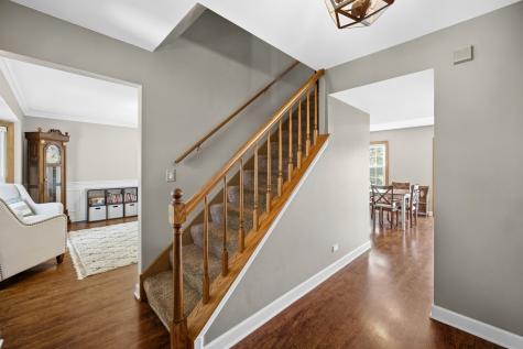 1188 Brookstone Drive Carol Stream IL 60188