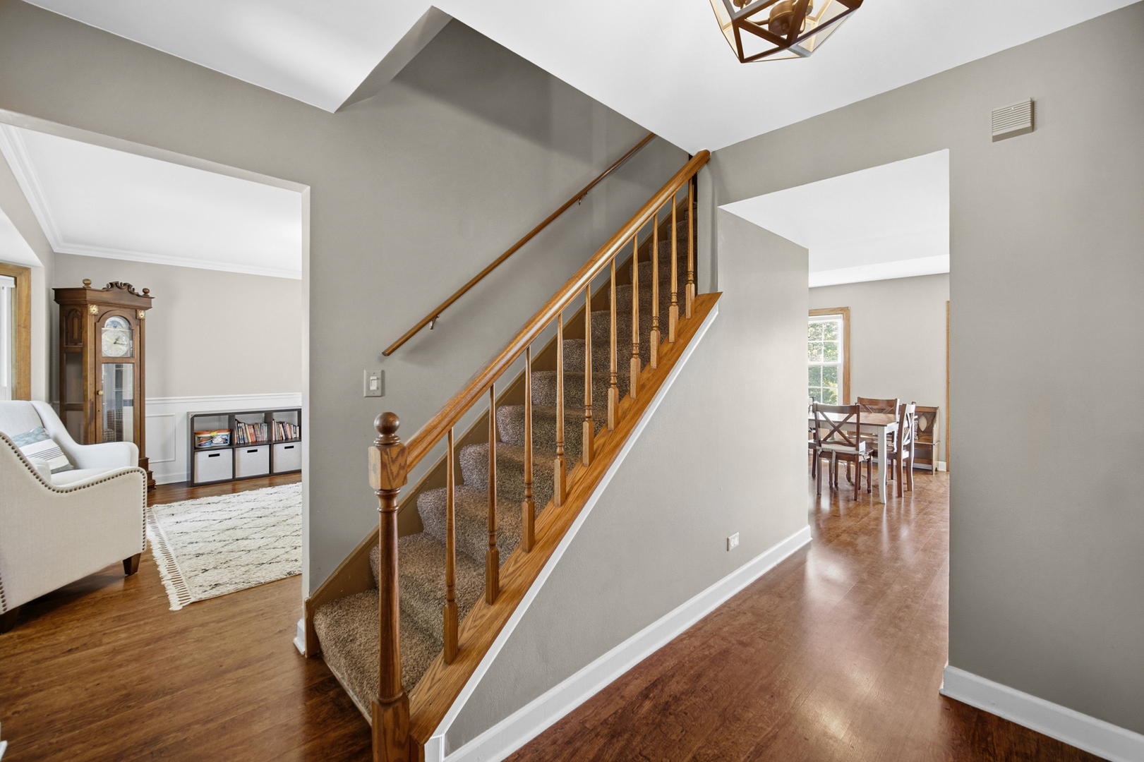 1188 Brookstone Drive Carol Stream IL 60188