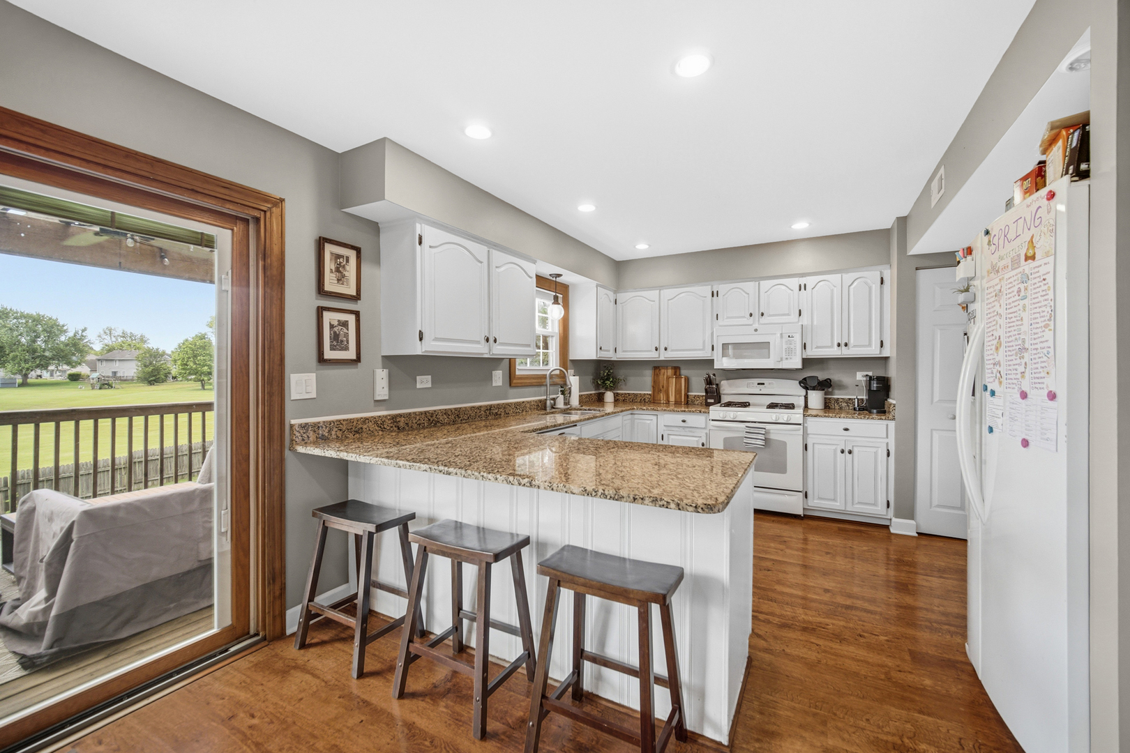1188 Brookstone Drive Carol Stream IL 60188