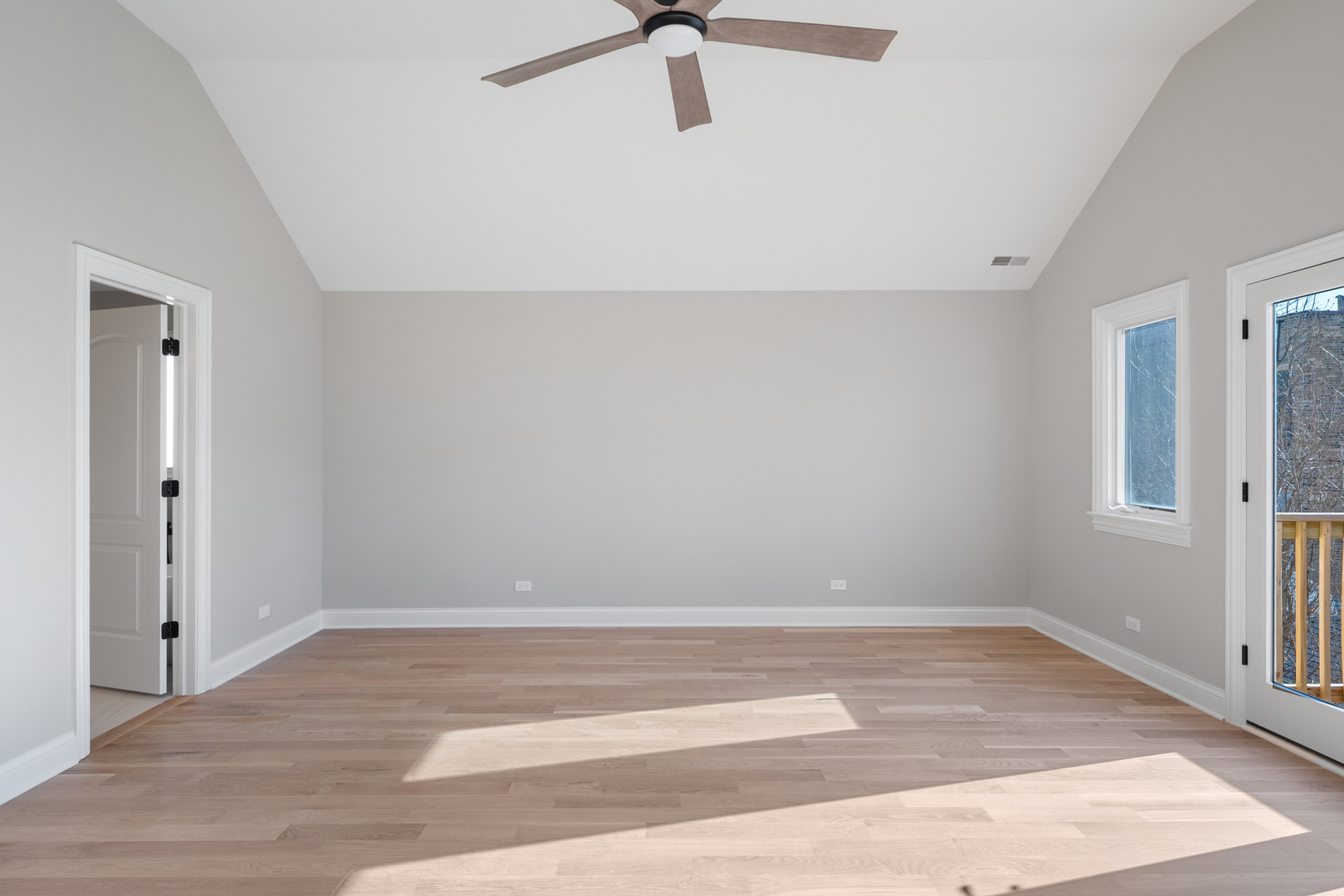 5054 North Claremont Avenue Chicago IL 60625