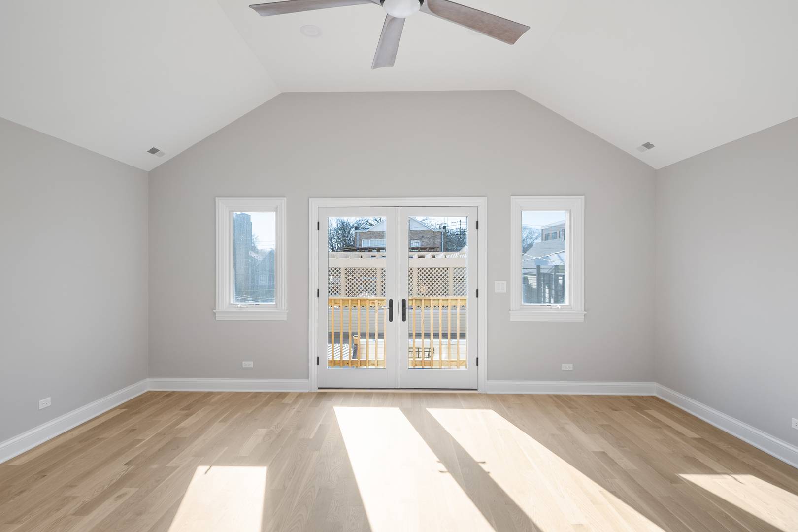 5054 North Claremont Avenue Chicago IL 60625