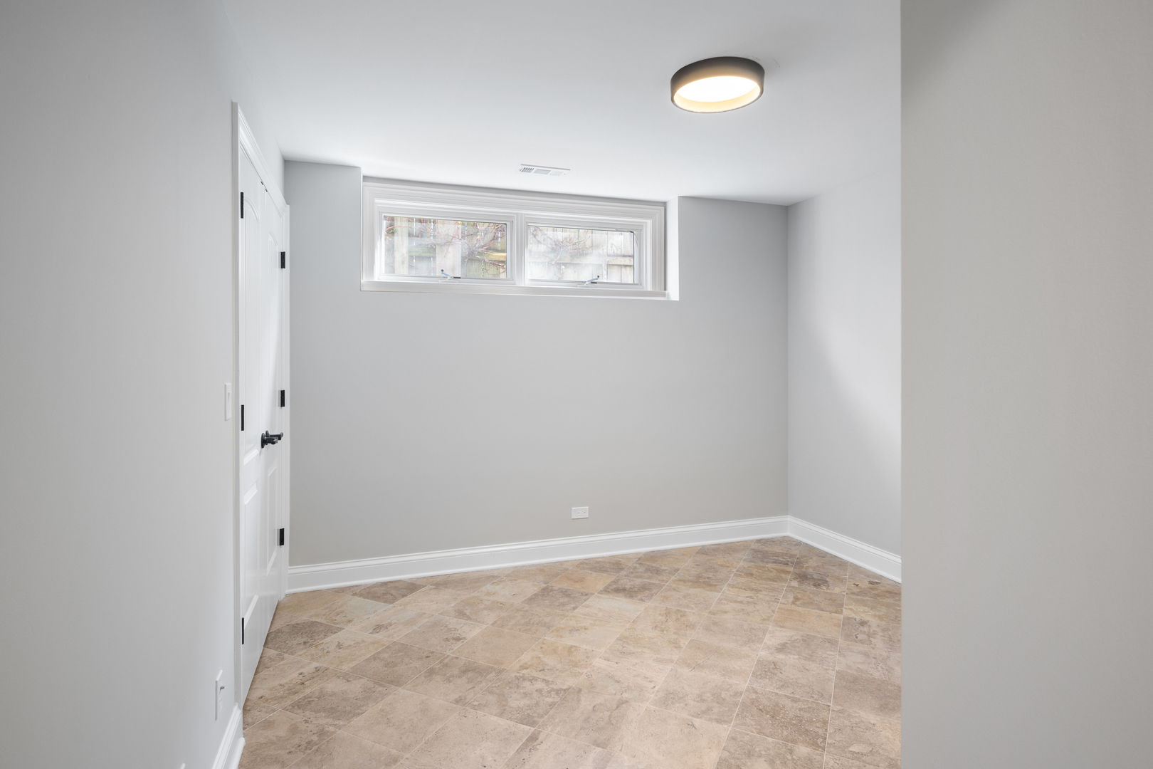 5054 North Claremont Avenue Chicago IL 60625