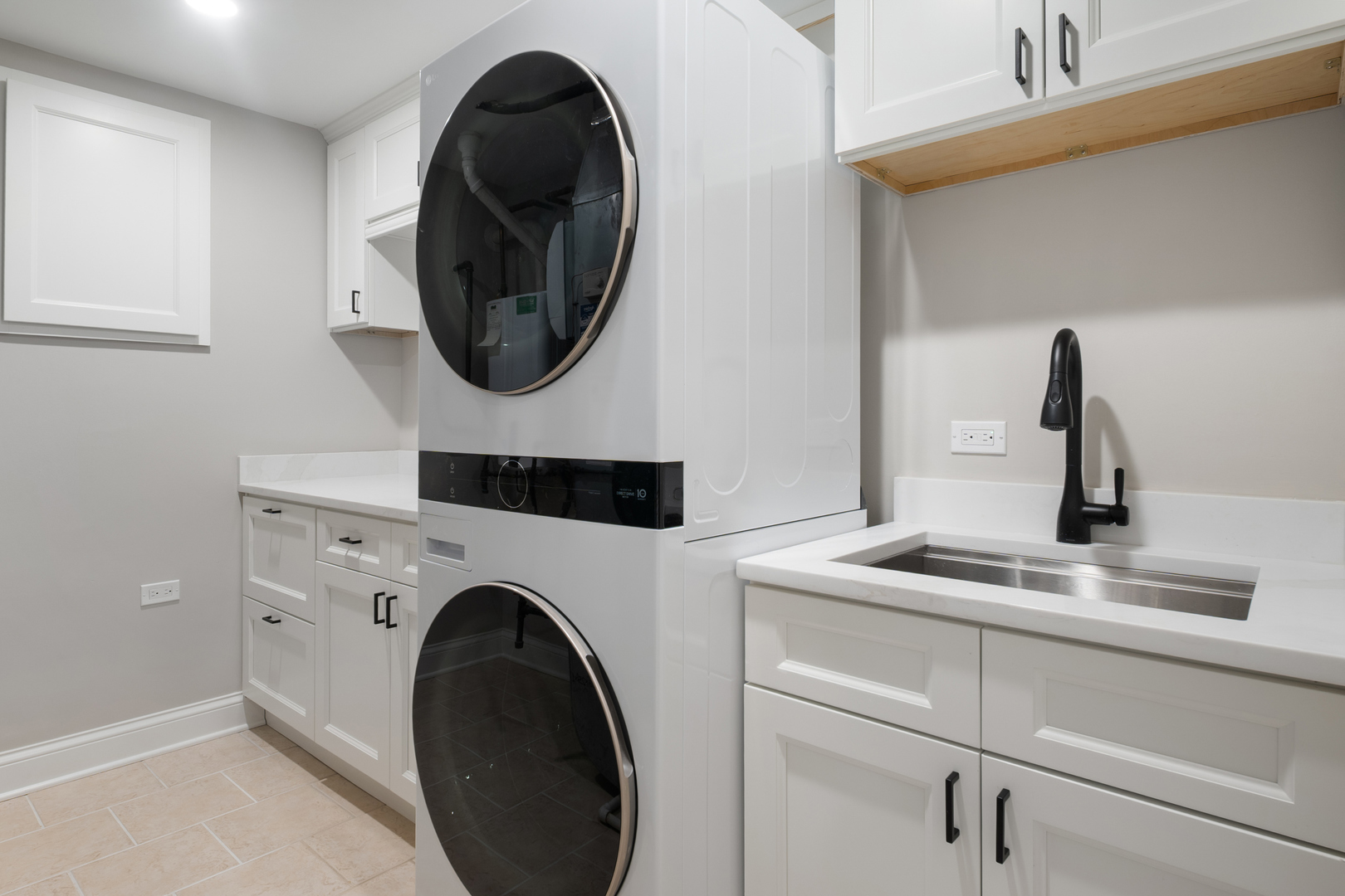 5054 North Claremont Avenue Chicago IL 60625