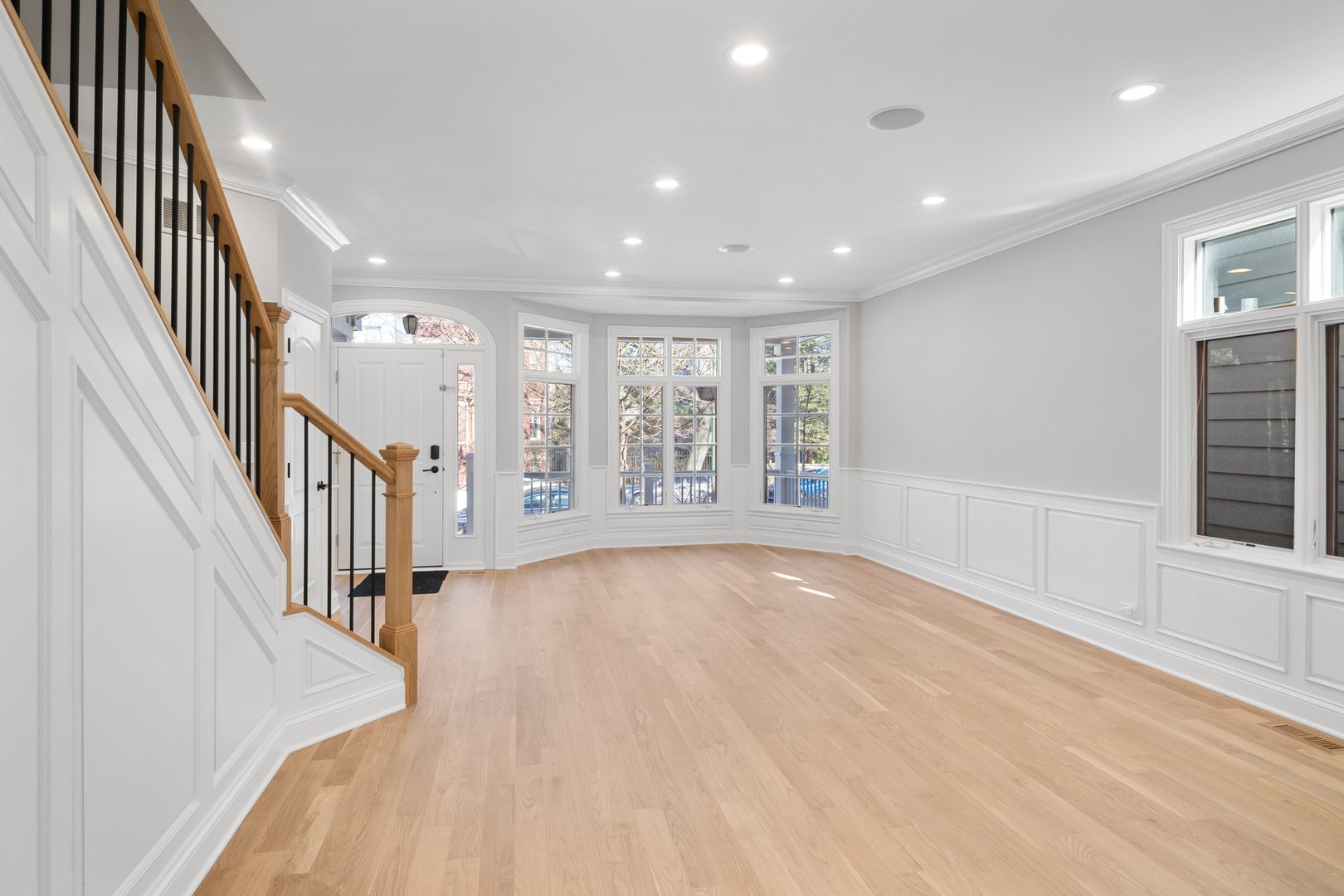 5054 North Claremont Avenue Chicago IL 60625