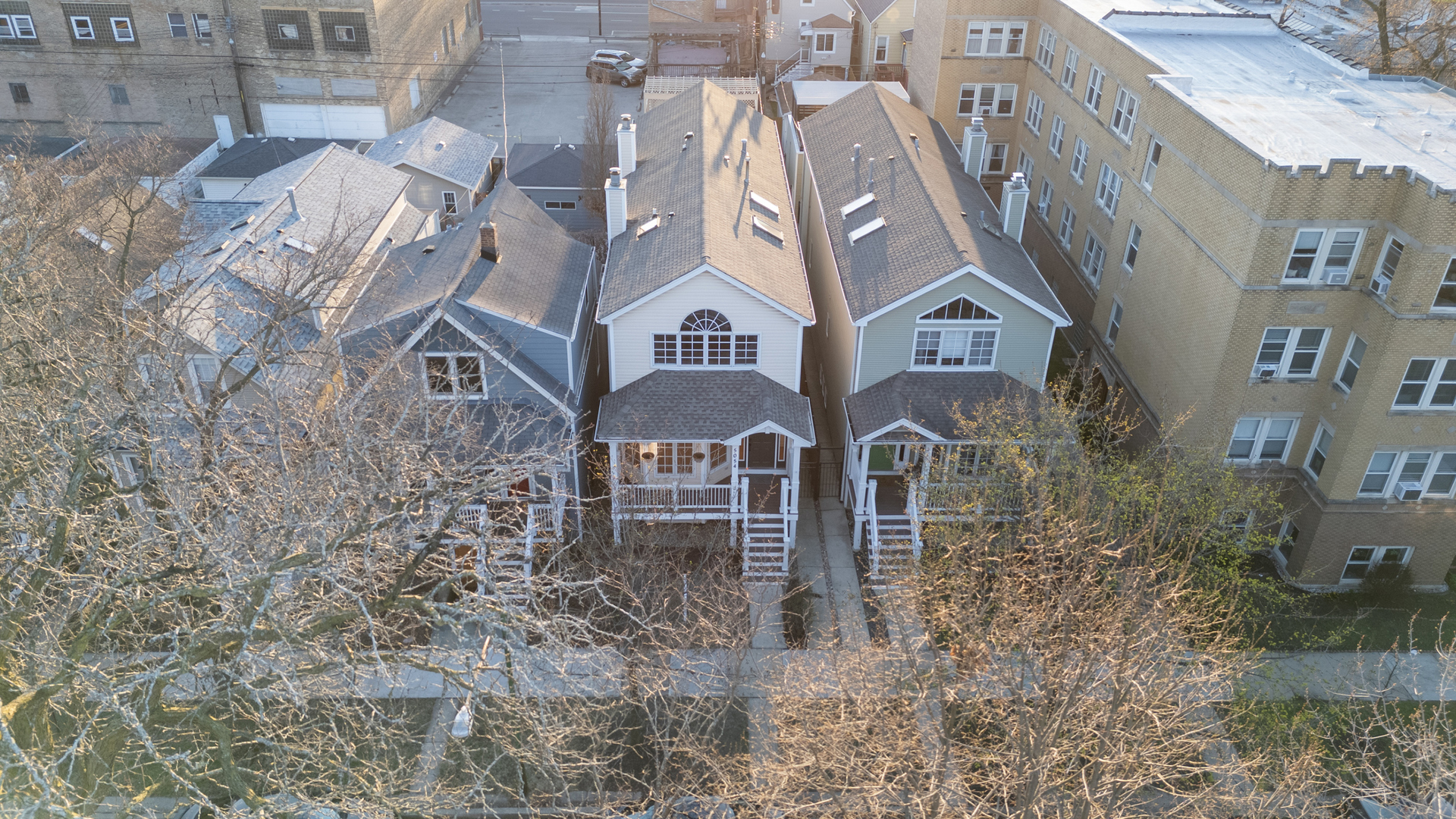 5054 North Claremont Avenue Chicago IL 60625