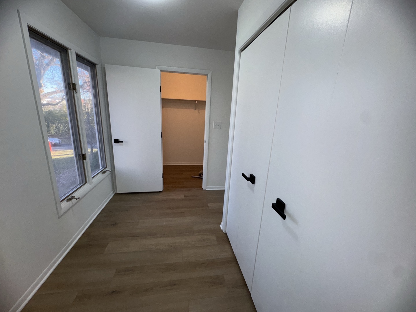 806 Wildwood Court Oak Brook IL 60523