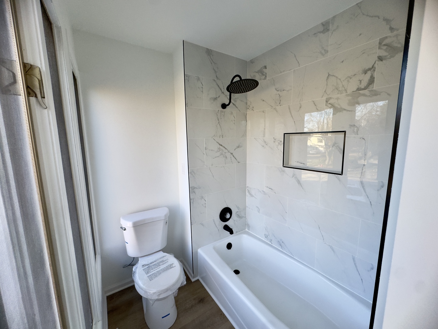 806 Wildwood Court Oak Brook IL 60523