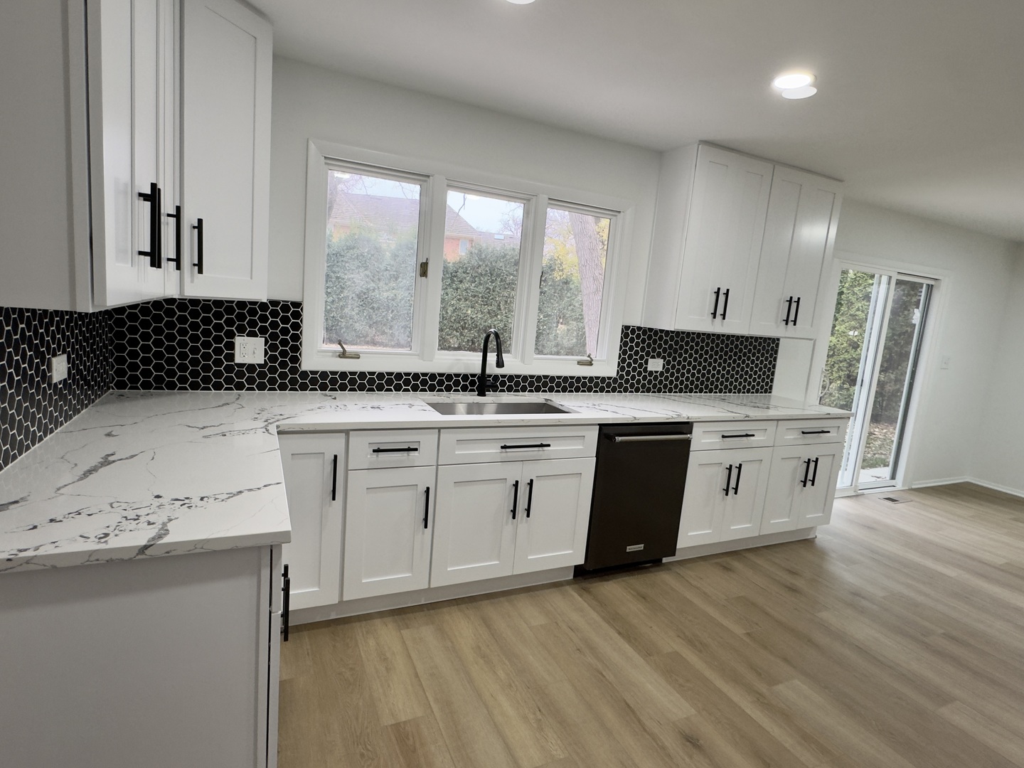 806 Wildwood Court Oak Brook IL 60523