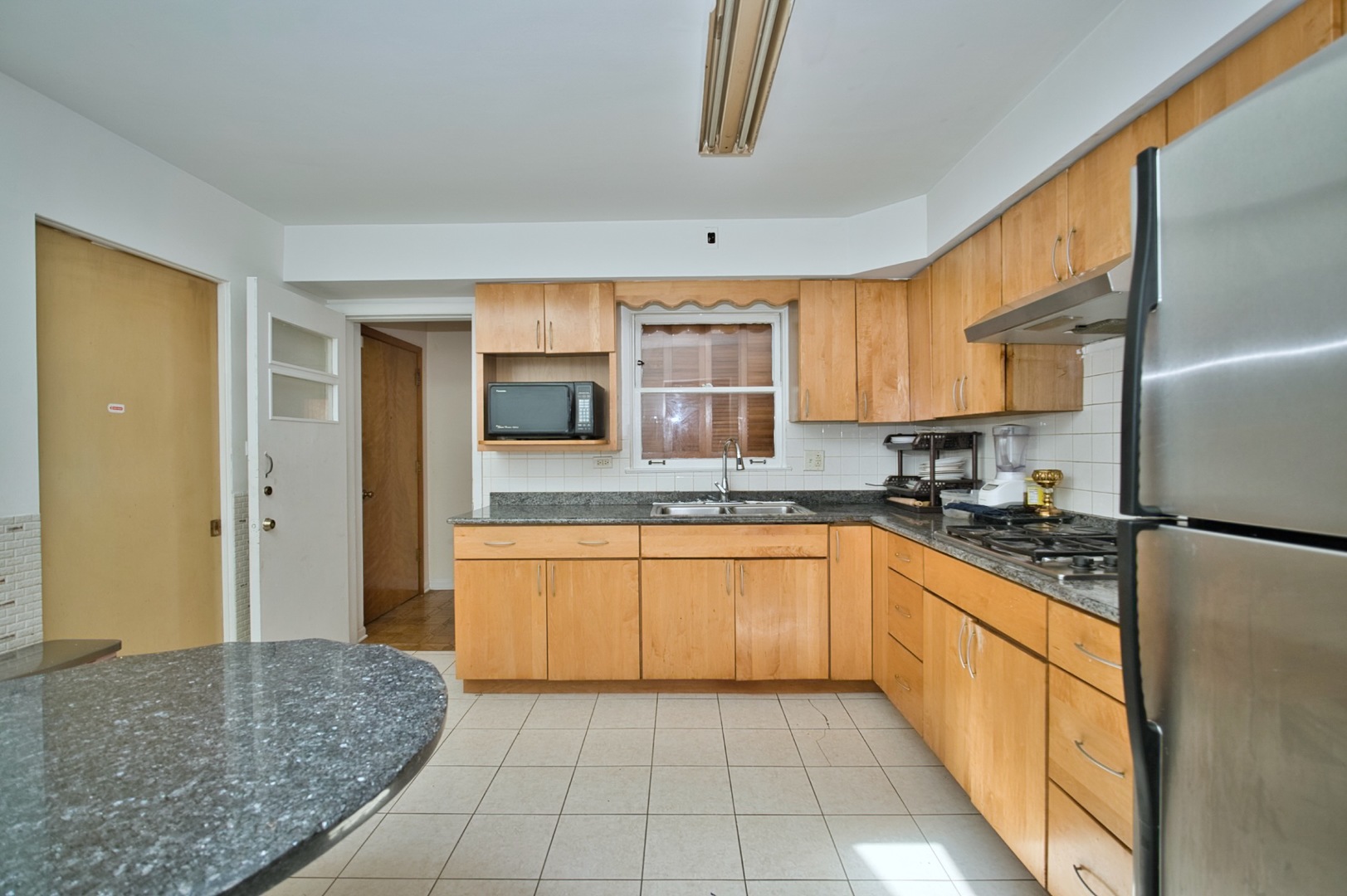4454 Concord Lane Skokie IL 60076