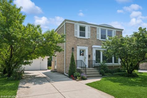 731 North Patton Avenue Arlington Heights IL 60004