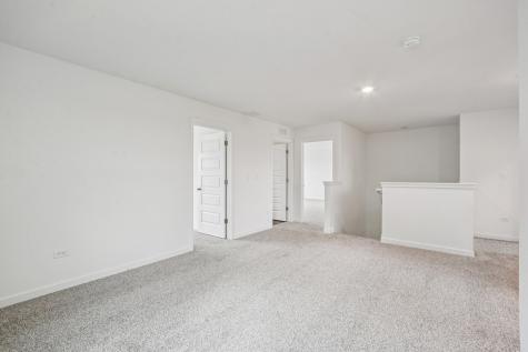1874 Keating Drive Aurora IL 60503
