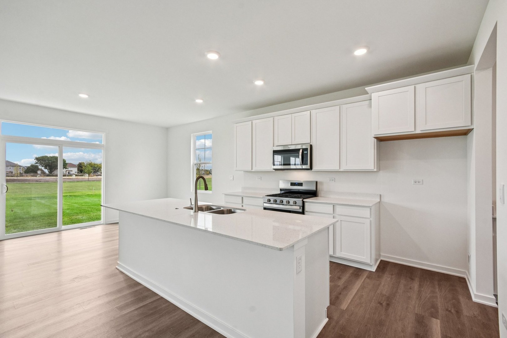 1874 Keating Drive Aurora IL 60503