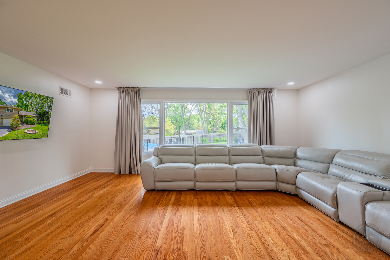 10S220 Alan Road Naperville IL 60564