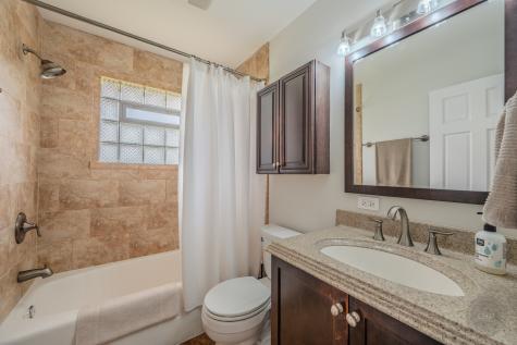 10S220 Alan Road Naperville IL 60564