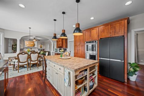 14401 Trinity Court Woodstock IL 60098