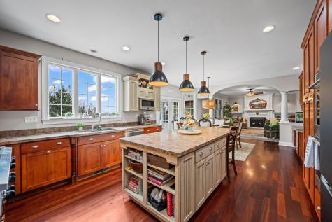 14401 Trinity Court Woodstock IL 60098