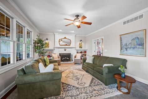 14401 Trinity Court Woodstock IL 60098