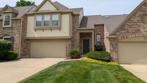 233 Lorraine Circle Bloomingdale IL 60108