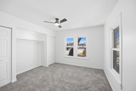 2908 Oakwood Avenue Mchenry IL 60051