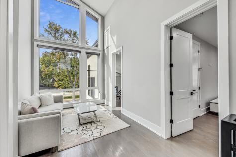 1331 Pfingsten Road Northbrook IL 60062