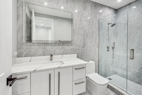 1331 Pfingsten Road Northbrook IL 60062
