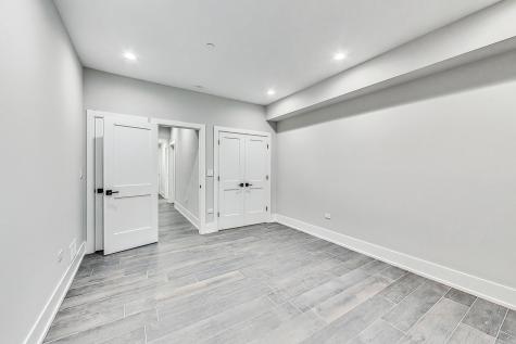 1331 Pfingsten Road Northbrook IL 60062