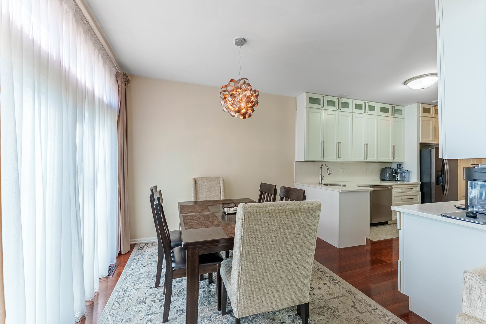 1748 Windward Avenue Naperville IL 60563