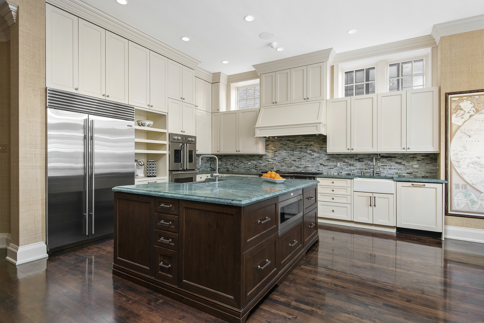 1425 North State Parkway Chicago IL 60610