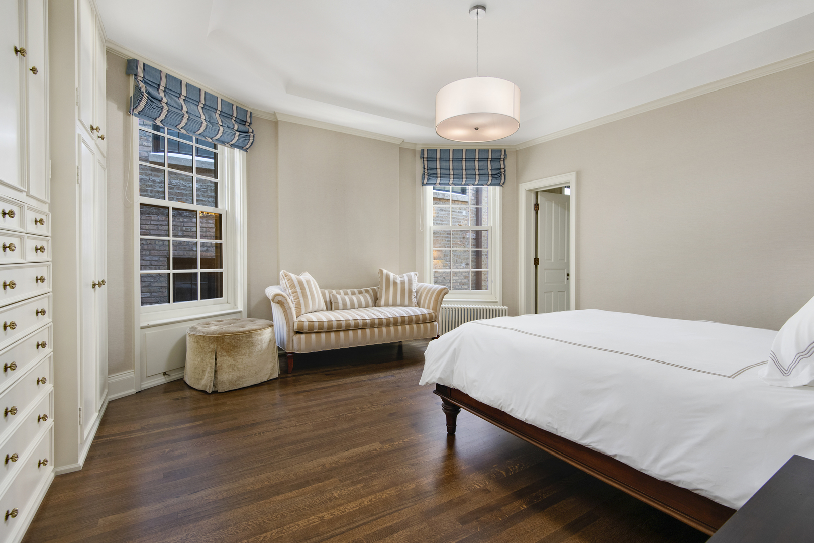 1425 North State Parkway Chicago IL 60610