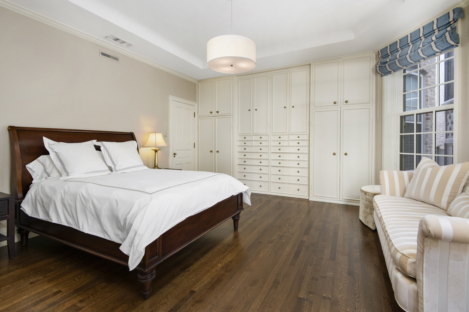 1425 North State Parkway Chicago IL 60610