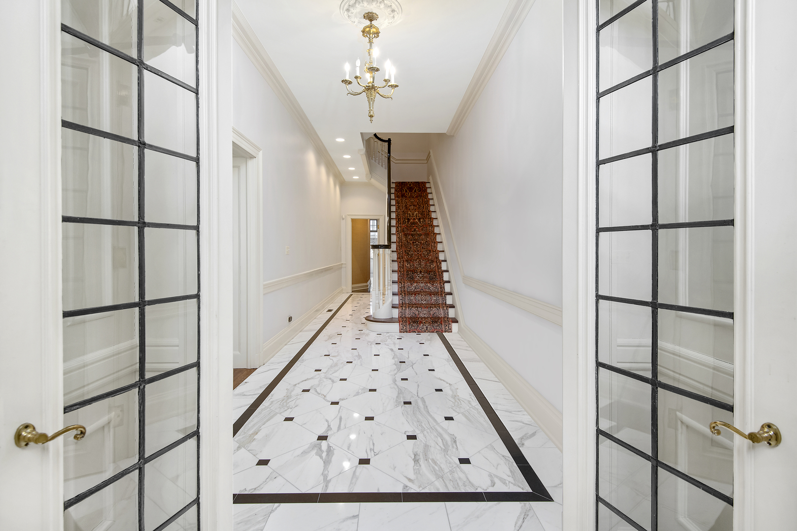 1425 North State Parkway Chicago IL 60610